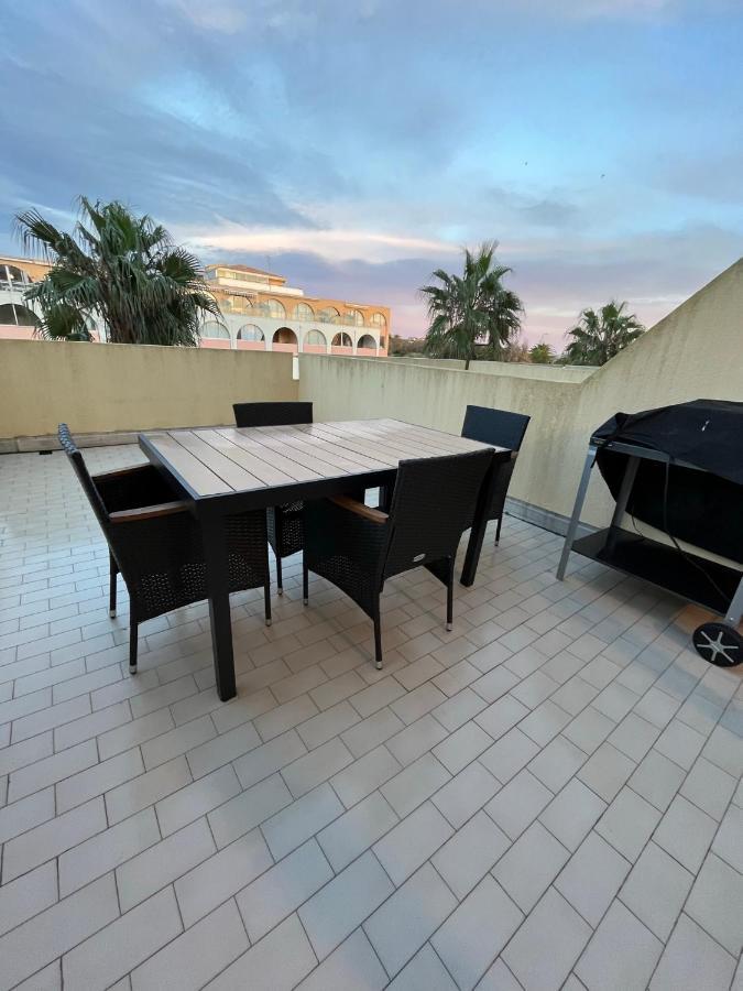 Grand T2 Proche De La Mer Sete Exterior photo