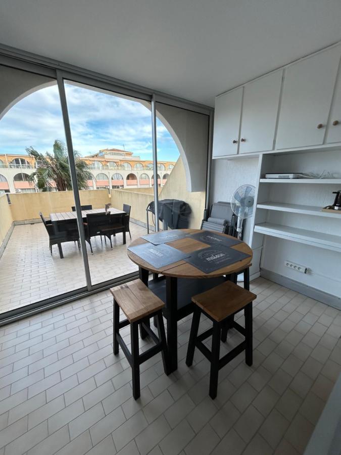 Grand T2 Proche De La Mer Sete Exterior photo